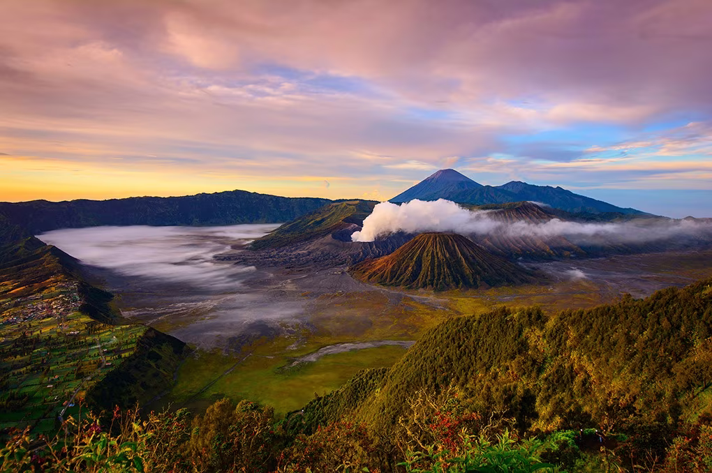 East Java: Bromo Volcano & Kawah Ijen